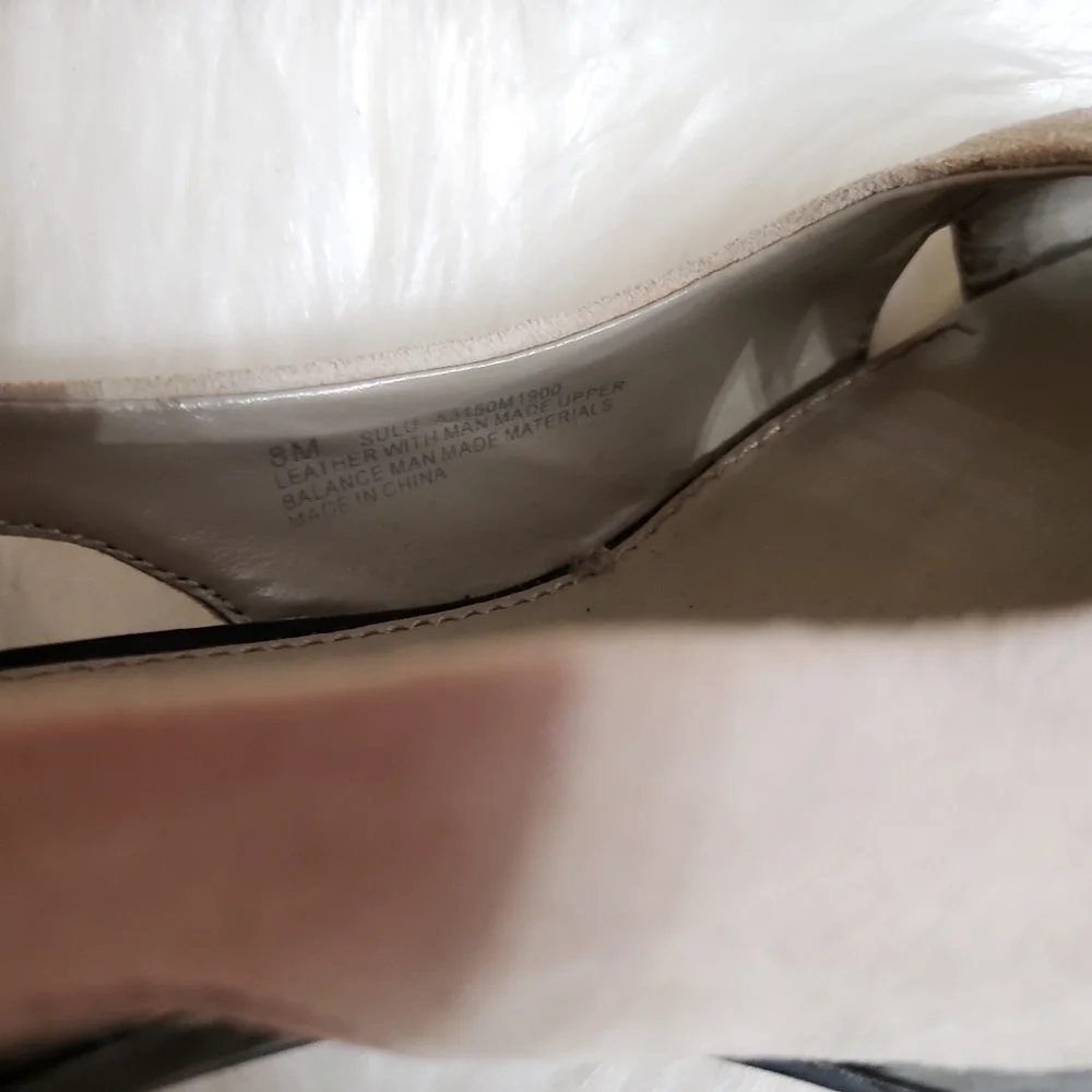 Franco Sarto Peep-Toe Dual Tone Heels size 8M - Picture 3 of 8